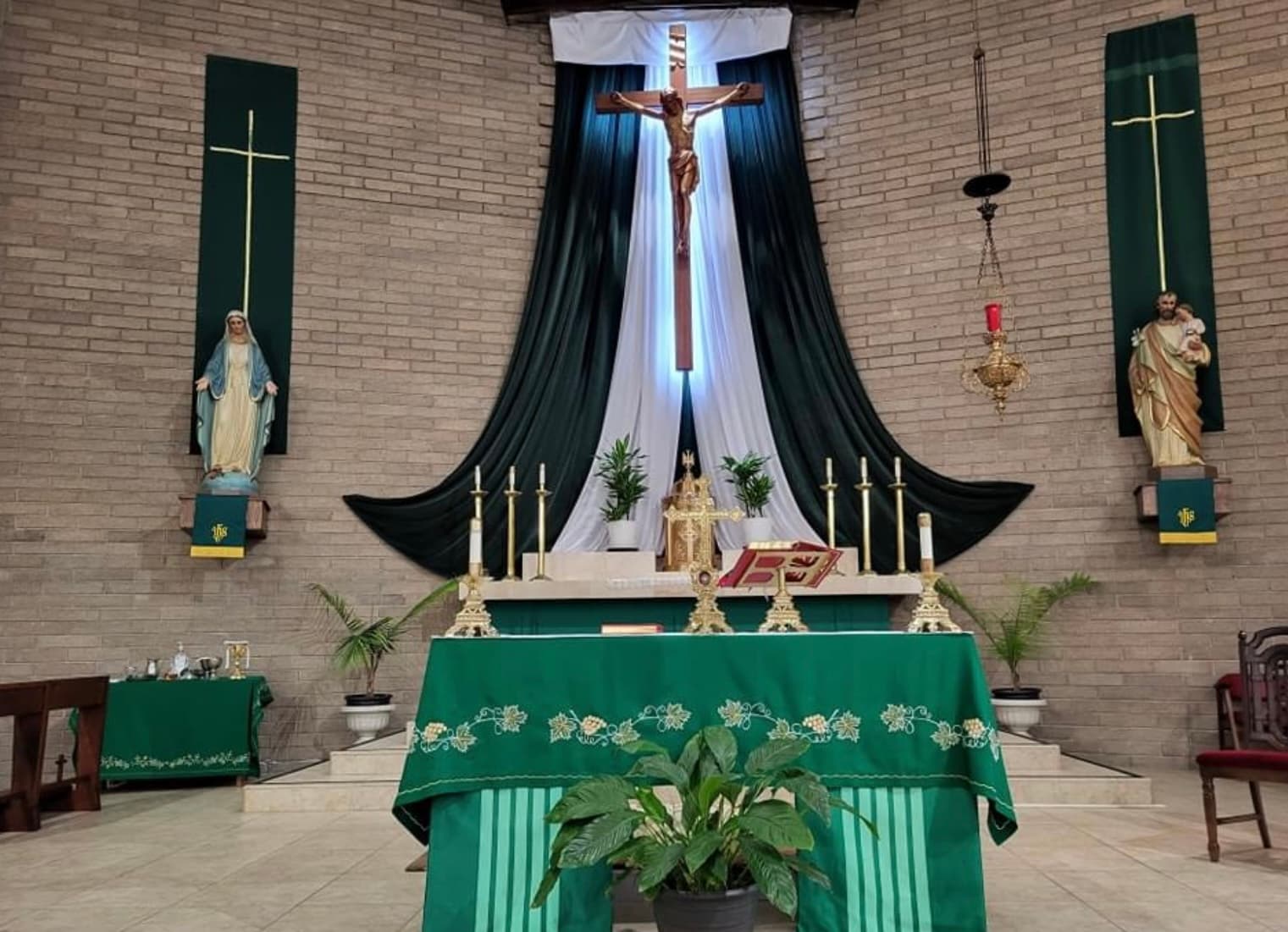 Cover image of Corpus Christi  community
